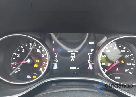 2019 Jeep Compass Latitude 4X4 from USA, damaged, VIN 3C4NJDBB8KT704168